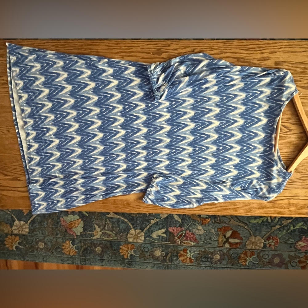 Blue and white chevron print dress